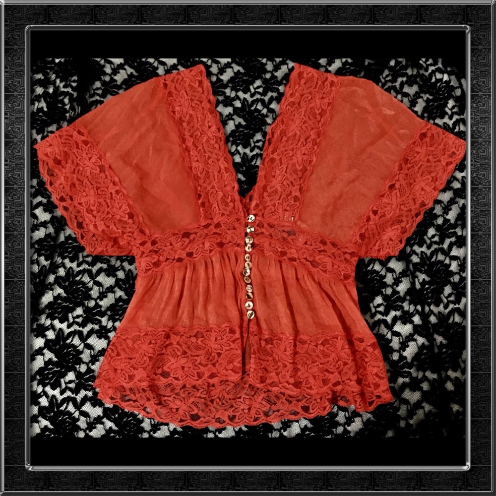Angel Sleeve Lace Blouse